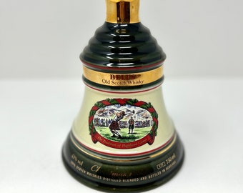 BELL'S Old Scotch Whisky Decanter EMPTY 1995 Christmas Genuine Wade Porcelain Vintage Man Cave Bar Decor