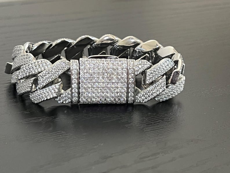 Brosway Bracciale Donna Argento 925 Con Cristallo Swarovski E Zirconi - Quadrifoglio Portafortuna - Collezione Affinity G9AF17
