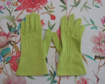 Lime Green Mittens Etsy - how to wear roblox winter games gloves