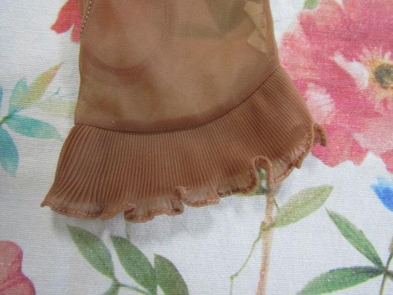 Vintage Sheer Cocoa Brown Chiffon Gloves with Acc… - image 2