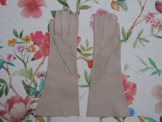 Vintage New Unused NOS Stone Beige Kid Suede Leat… - image 2