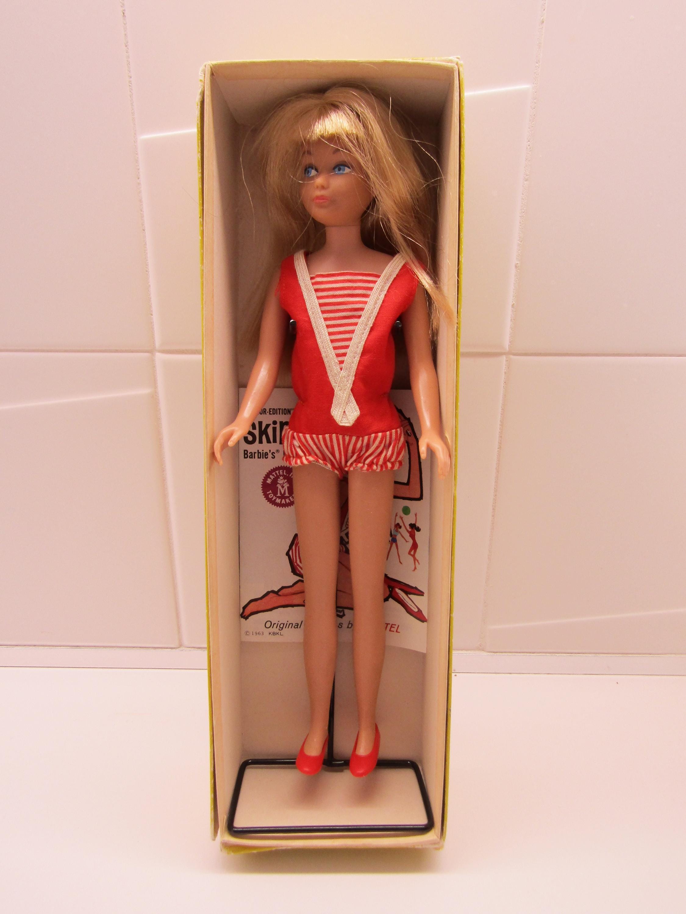 ドラマチック ニュー リビング スキッパー  バービー  箱 Skipper in Original Box - Etsy