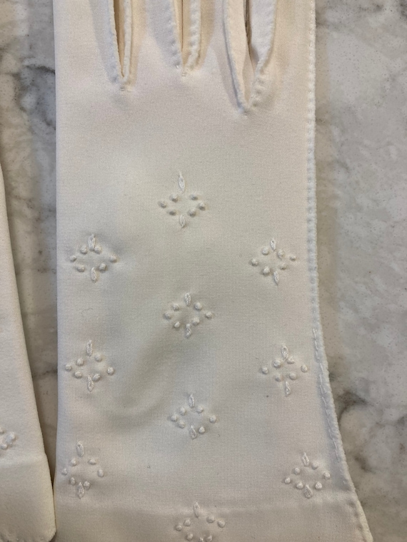 Vintage White Nylon Evening Gloves--Scalloped wit… - image 2