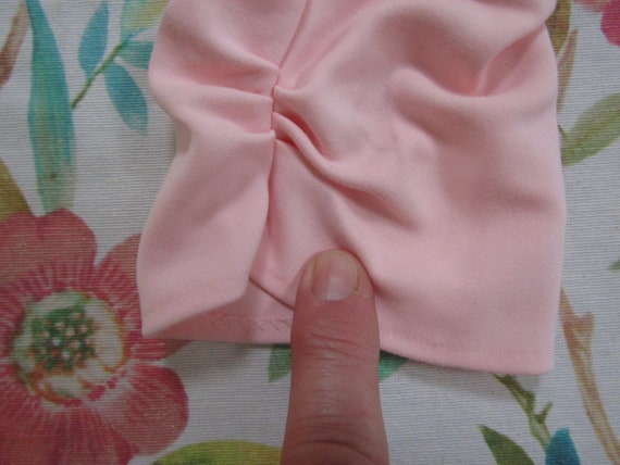 Vintage Baby Pink Ruched Scrunchy Nylon Gloves---… - image 5