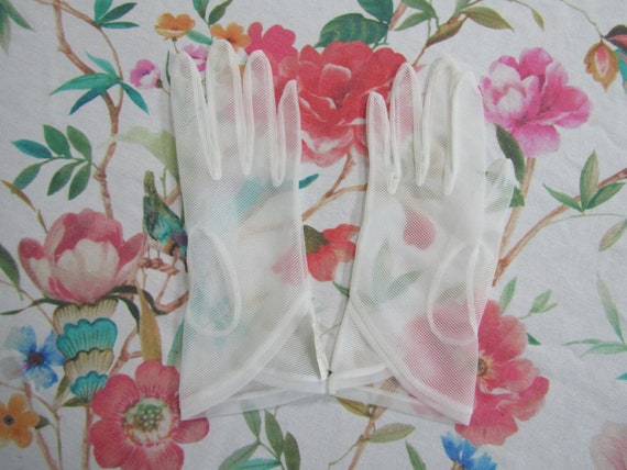 Vintage New NOS NWT's Dead Stock Sheer White Net/… - image 1