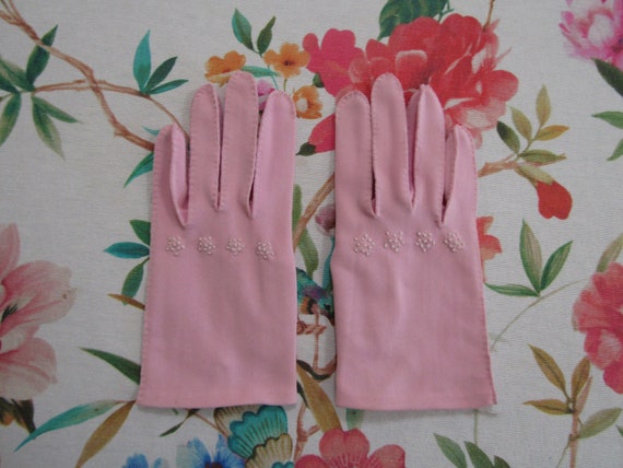 Vintage Pink Nylon 7" Wrist Gloves with French Kn… - image 1