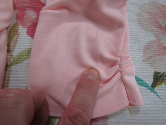 Vintage Baby Pink Ruched Scrunchy Nylon Gloves---… - image 7