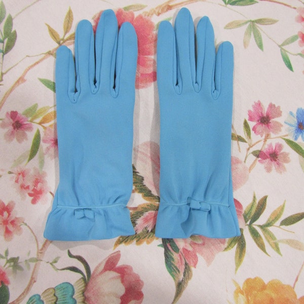 Vintage Turquoise or Aqua Blue Nylon Gloves - 9" Bracelet Length---Size 7 1/2--Glove Auction #3187-1023