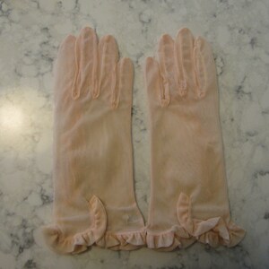 Vintage NWT's NOS New Dead Stock Sheer Pink Mesh Gloves with Ruffles--9.5" Bracelet Length---Size 7 1/2 -Glove Auction #1522--0622