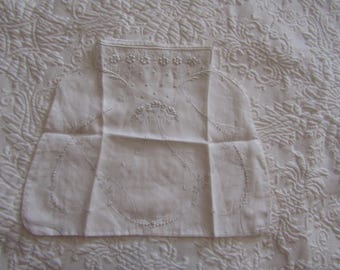 Auténtico bolso francés hecho a mano de batista blanca para bautizo o comunión. Bordado muy delicado. Bolso para niñas pequeñas. ¿Bolso de boda?
