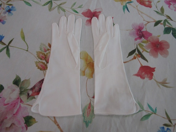 Vintage New NOS Dead Stock Fine White Cotton Glov… - image 3