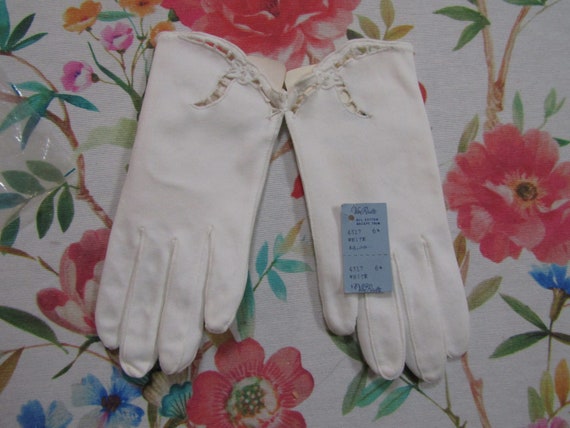 Vintage NOS NIP NWT's Dead Stock White Cotton Lac… - image 2