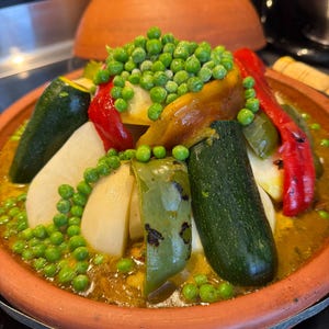 Chicken tagine with vegetables