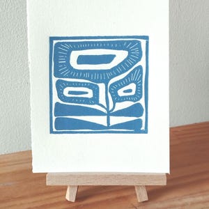 Linocut &quot;blue flower&quot; – Handmade print – Minimalist graphic art