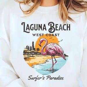 Laguna Beach Sweatshirt, California Flamingo Pullover, Retro Surf Crewneck, West Coast Aesthetic, Vintage Beachwear, Surfer&#39;s Paradise Gift