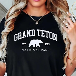 Grand Teton National Park T-Shirt, Vintage Bear Graphic Tee, National Park Shirt, Hiking Nature Adventure Gift, Est. 1929 Wyoming