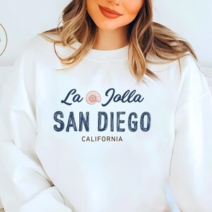 La Jolla Unisex Sweatshirt, San Diego California Crewneck, Vintage Coastal Beach Sweater, Sea Shell Art Top, Gift For Her, Ocean Souvenir
