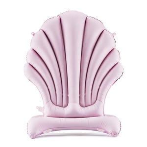 May include: A large, inflatable seashell in a soft pink colour. The design features a detailed fan-like structure with vertical ridges, and a base for stability. The balloon is designed to resemble a clam shell.
