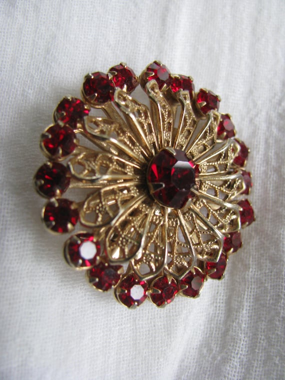 Ruby Rhinestone Filigree Brooch Vintage Retro Medi