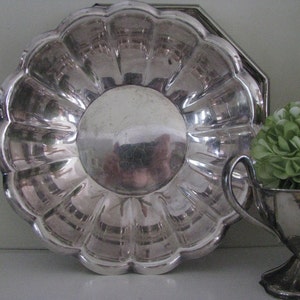 Vintage Reed and Barton Vegetable or Fruit Bowl  SALE