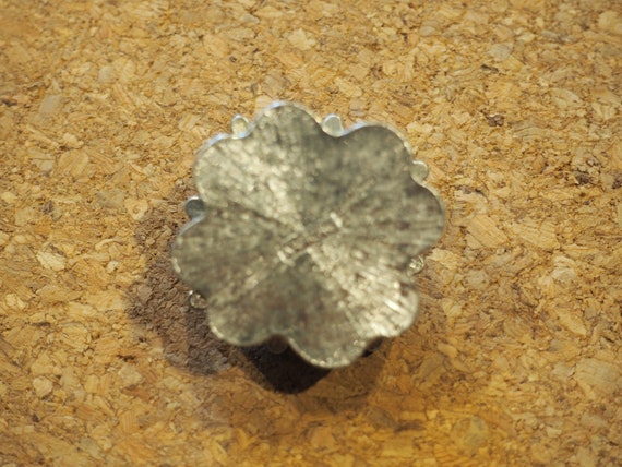 Black Enamel Trinket Box / Tiny Collectable Box b… - image 3