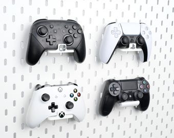 Switch用ユニバーサルコントローラースタンド Proコントローラーホルダー Xboxコントローラー PS5 DualSenseコントローラー用 | IKEA SKADIS | 1/4インチペグボード