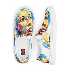 Women’s slip-on canvas shoes