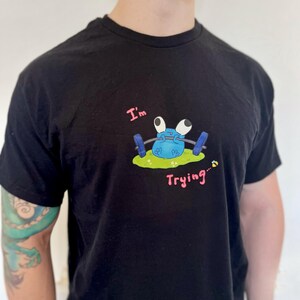 I'm Trying Frog, Gym T-Shirts, Cute T-Shirts, Weightlifting Frog, Graphic Tees, Funny Workout Tee, Shirt For Gym Lover, Gym Rat