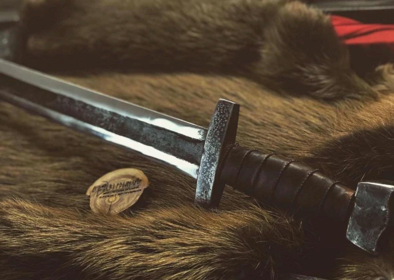 34 Inch Long Full Tang Hand Forged Carbon Steel Double Edge Sword With ...