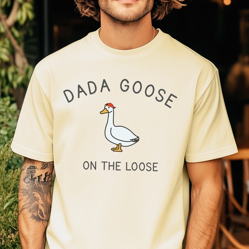 Comfort Colors®daddy Goose Apparel, Dad Announcement Gift - Etsy