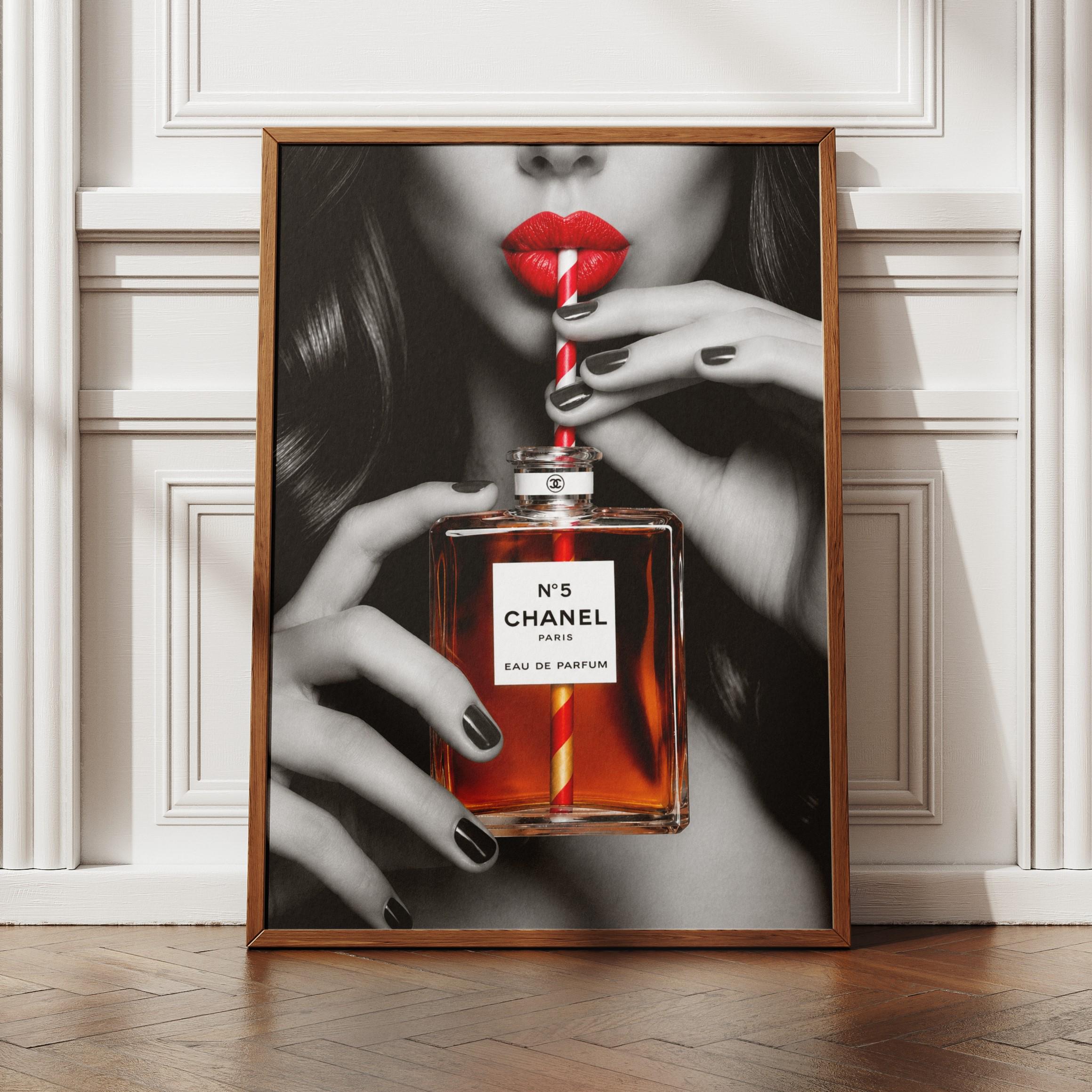 Chanel no5 art - Etsy 日本