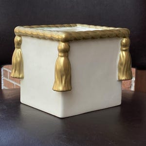 White Planter with Gold Tassel Detail - Square - 6.25" x 5.5"