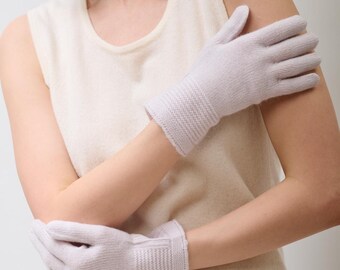 Lavender Cashmere Gloves - 100% Mongolian Cashmere, OEKO-TEX Certified Women’s Gloves, Soft & Elegant Winter Gift