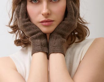 Organic Yak Wool Gloves, 100% Undyed Mongolian Yak Down, Natural Brown, Certified, Hand-Combed