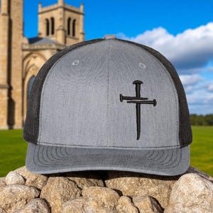 Christian Men&#39;s Hat - Jesus 3 Nails Hat 112 Heather/Black Mesh Back Hat