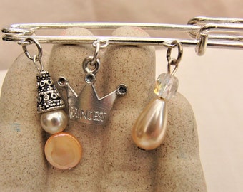Beaded Silver Plated Kilt Pin Brooch, Pearl Brooch, Ladies Brooch, Beaded Brooch, Pearl Kilt Pin, Mother of Pearl Brooch, Birthday Gift