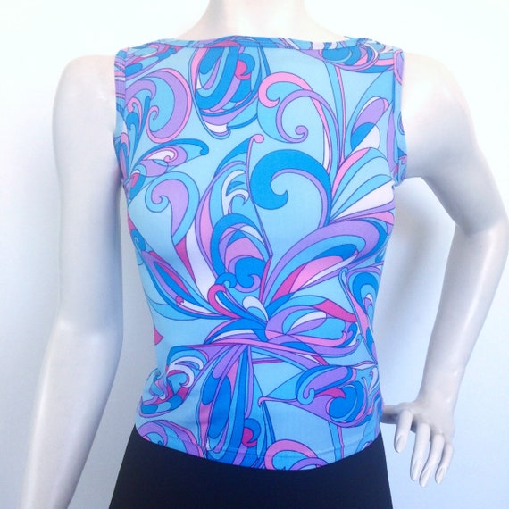 Vintage psychedelic 90s/Y2K top with Pucci-inspire