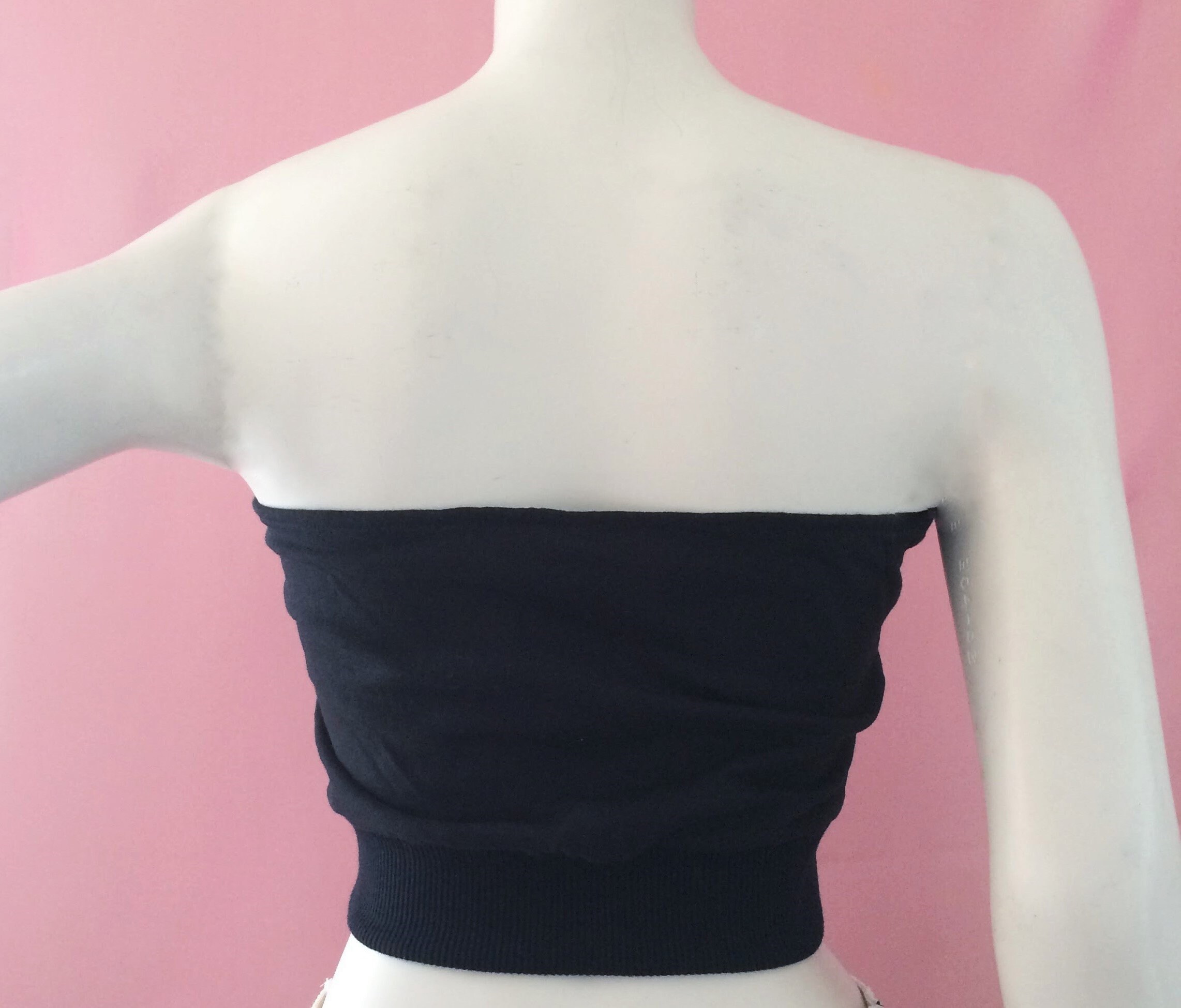 V Wire Pleated Crop Tube Top - Black