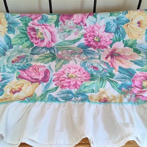 Vintage Pillowcases Bright Floral by Springmaid