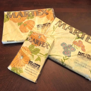 Vintage Martex Full Sheet Set: Floating Garden Floral Percale, 1974