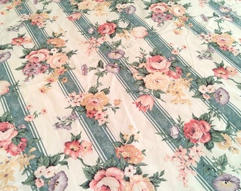 Vintage TWIN Flat Sheet ROSES and FLOWERS Floral Sheet