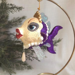 katherines collection ？　ビーズ　オーナメント　クリスマス Katherines Collection Kissing Fish Ornament - Etsy