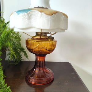 Vintage Aladdin Oil Lamp LINCOLN DRAPE with Red Barn Hand Painted Shade Converted