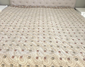 Vintage VOLLEDIG laken met paisley bloemen van Louis Nichole