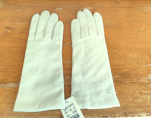Vintage Leather Gloves WINTER WHITE Ivory Cashmer… - image 6