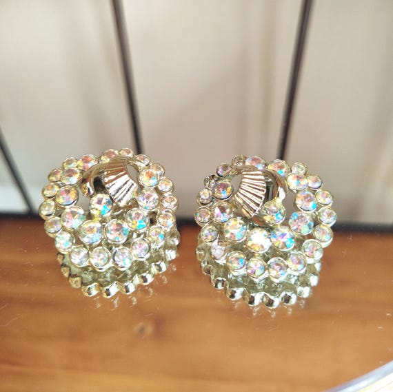 Boucles D'oreilles Clips Vintage En Métal Doré Et Strass - Ancien Modèle - Occasion à Nettoyer
