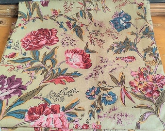 Vintage Floral Upholstery Fabric Material BOLD Floral by Jay Young 56 x 100