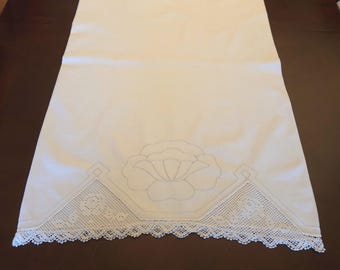 Vintage Kissenbezüge Weiß Handgehäkelte Borte KING-Size Shabby Cottage