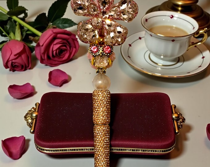 Pink Crystal Flower Rhinestone Pen: Jeweled Desk Accessory