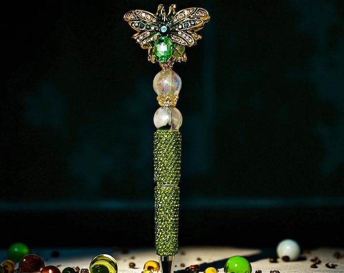 Emerald Green Rhinestone Bee Pen